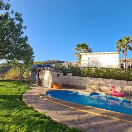 Casita Holger - A48629 * Los Menores